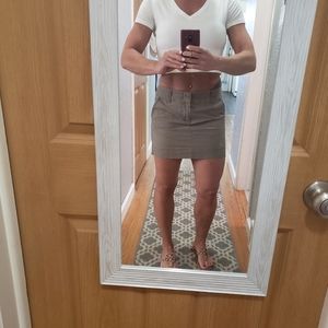 Gap chino mini skirt